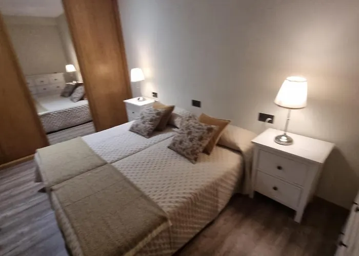 Апартаменты Pisos Playa Portonovo Санхенхо