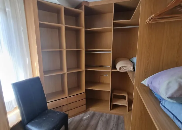 Pisos Playa Portonovo Санхенхо